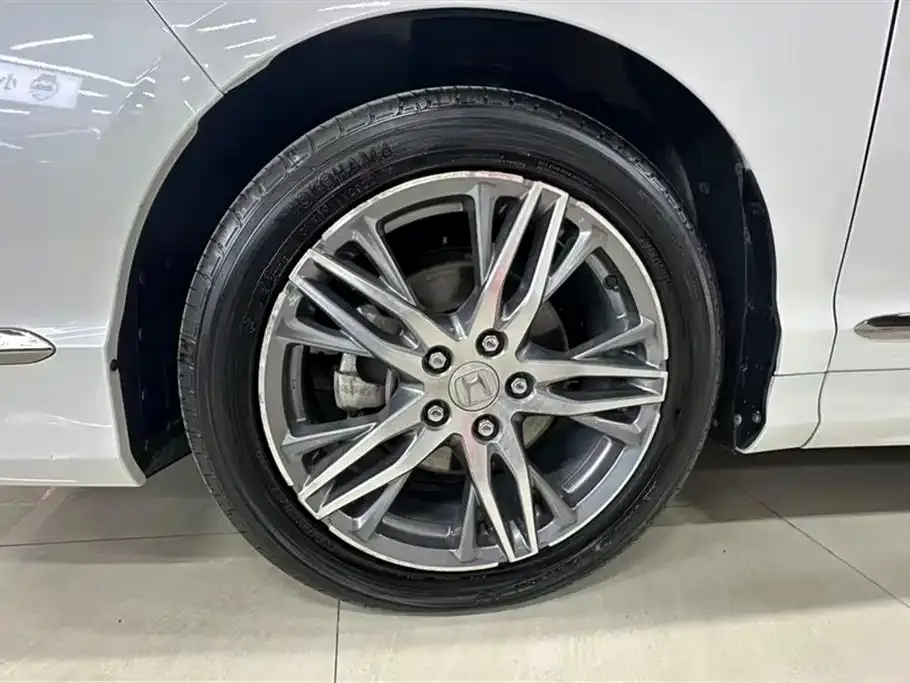 Honda Elysion 2021 из CN, фото 6