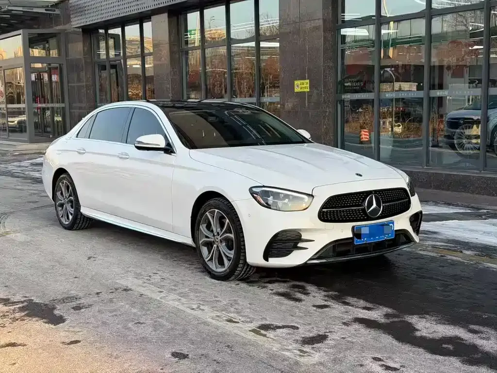 Mercedes-Benz E-Class 2022 из CN, фото 4