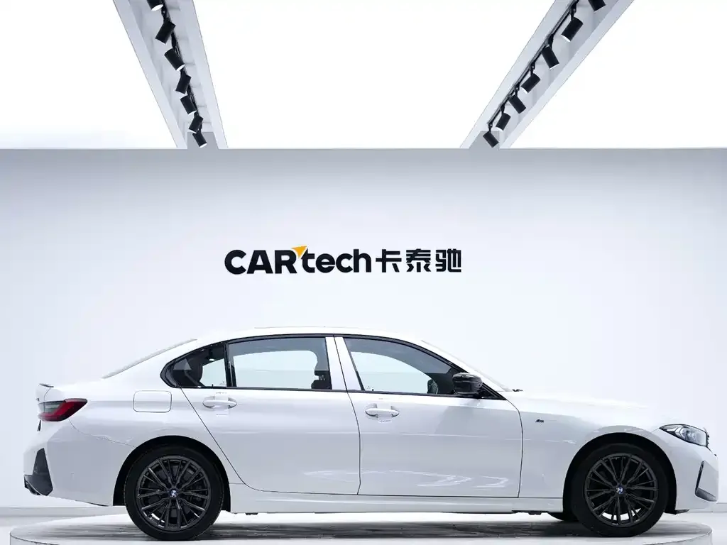 BMW 3 Series 2023 из CN, фото 8