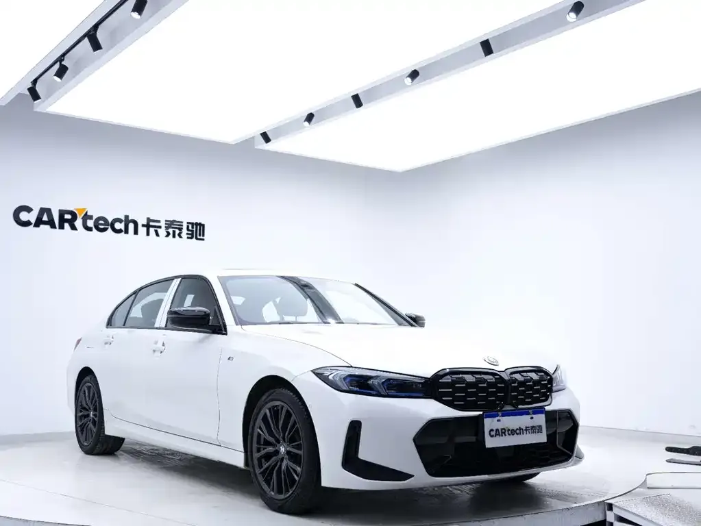 BMW 3 Series 2023 из CN, фото 4