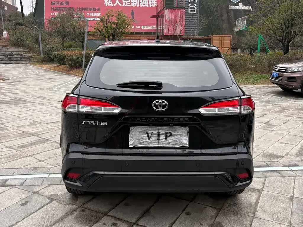 Toyota Frontlander 2023 из CN, фото 8