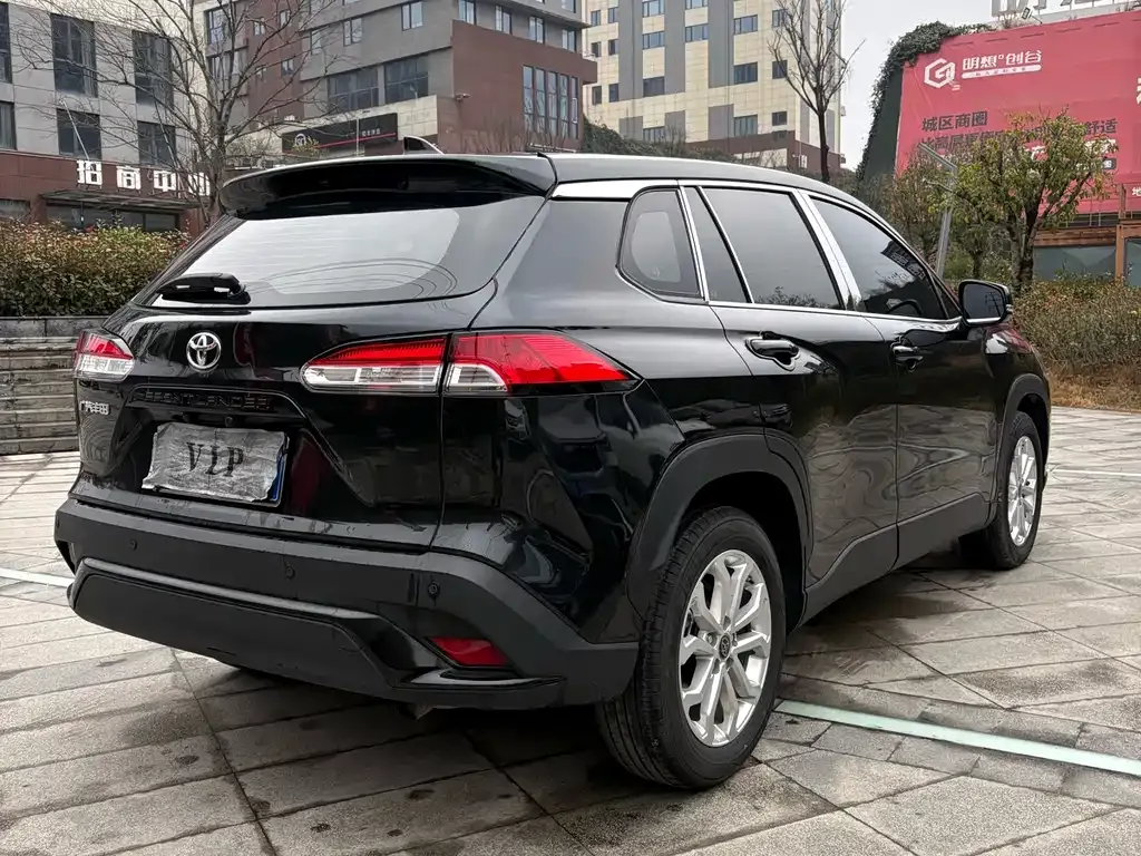 Toyota Frontlander 2023 из CN, фото 9