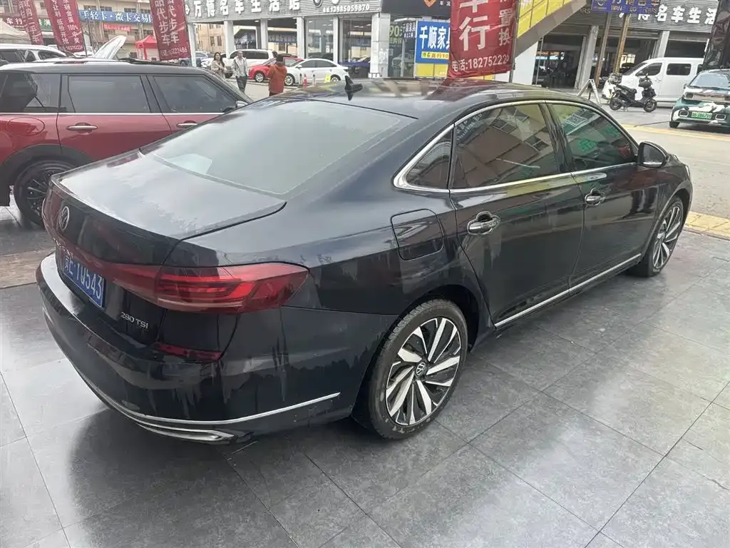 Volkswagen Passat 2022 из CN, фото 2