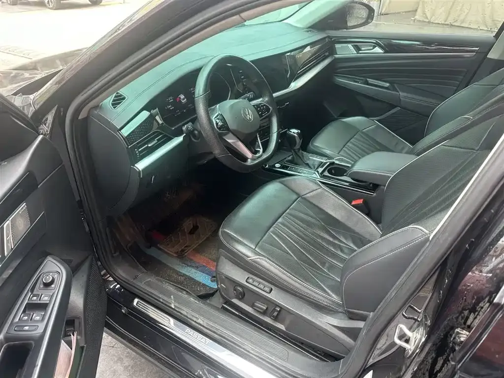 Volkswagen Passat 2022 из CN, фото 10