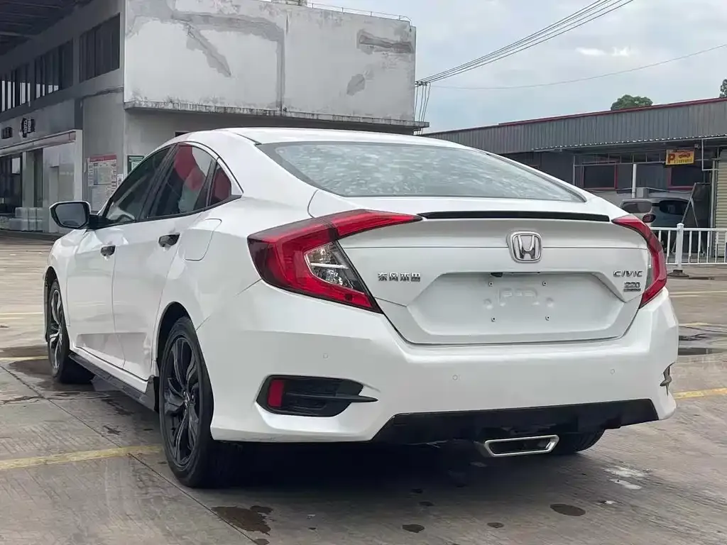 Honda Civic 2021 из CN, фото 8