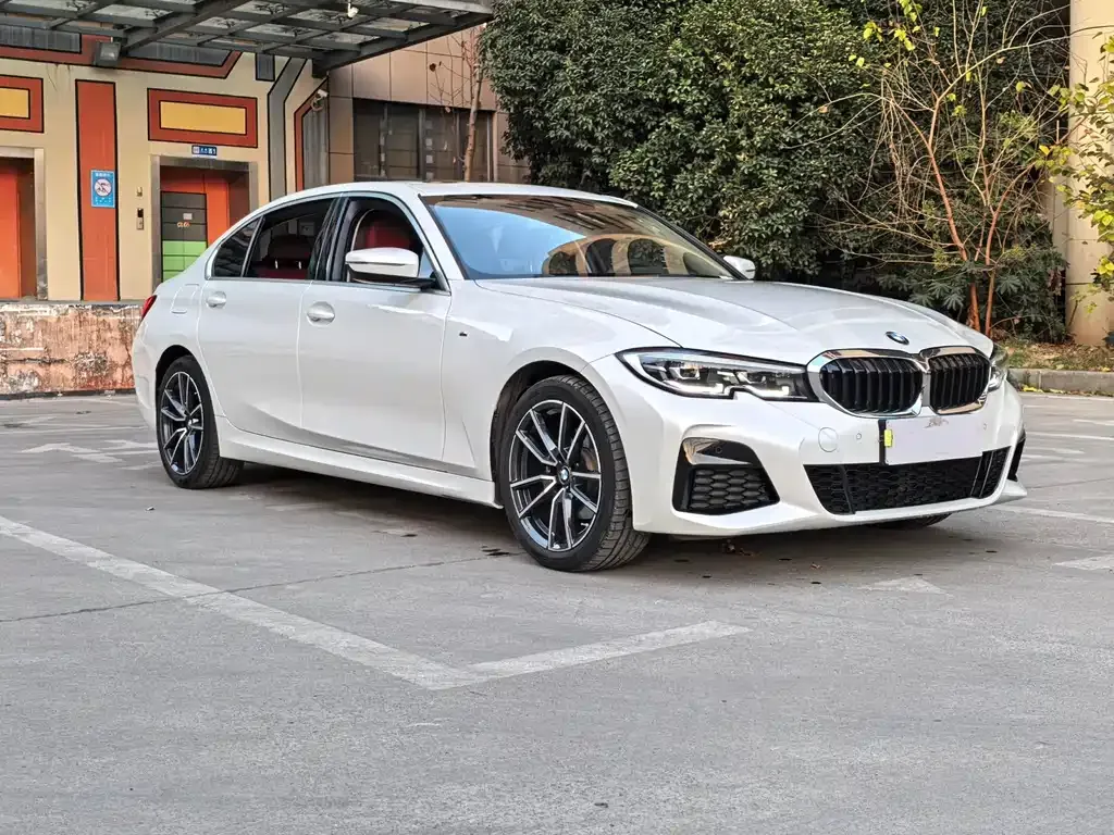 BMW 3 Series — фото 10