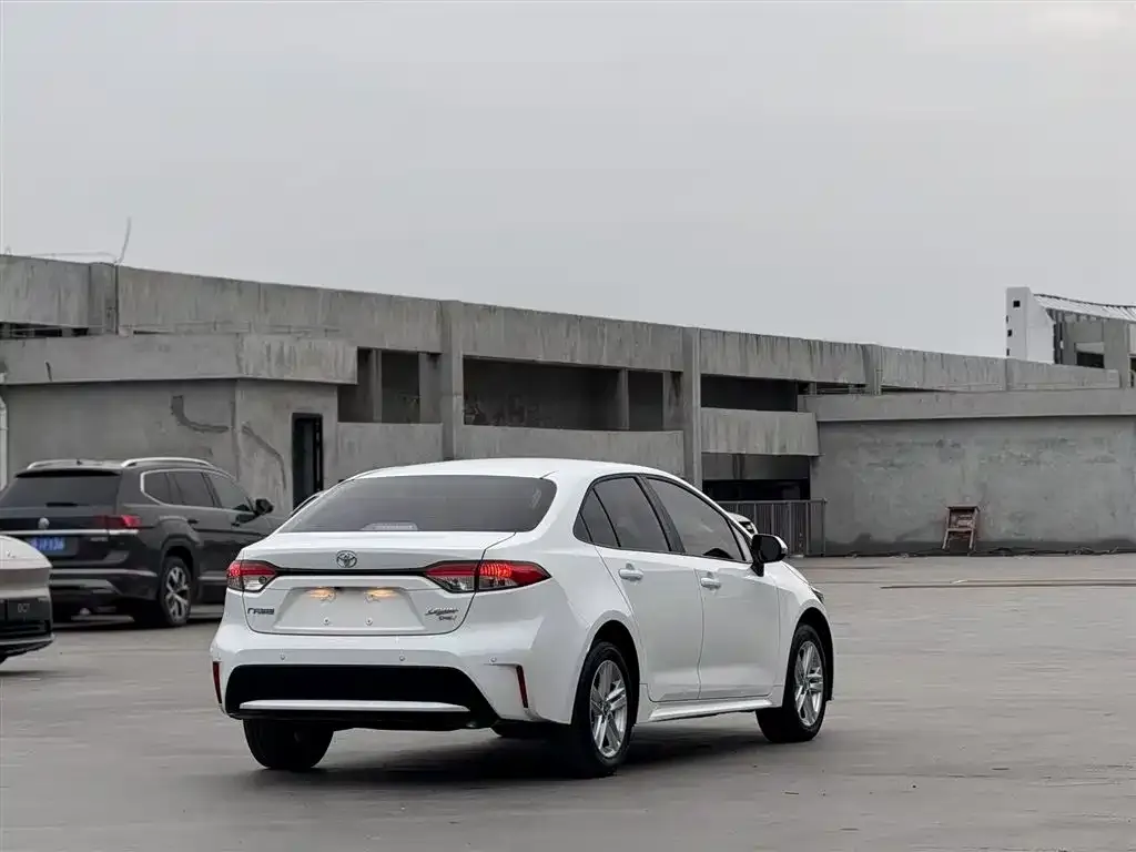 Toyota Levin 2022 из CN, фото 2