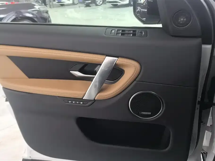 Land Rover Discovery Sport 2024 из CN, фото 8