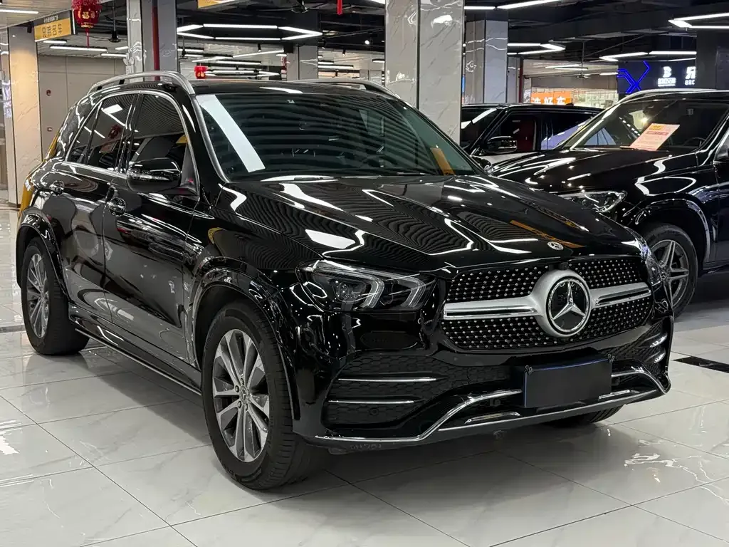 Mercedes-Benz GLE — фото 9