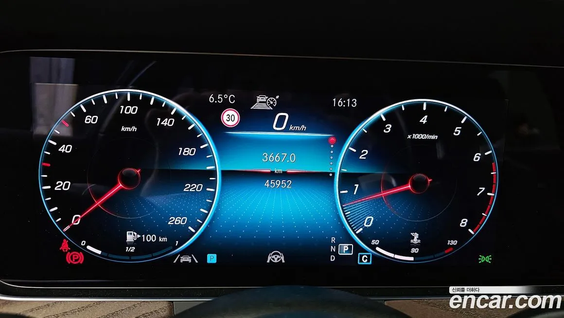 Mercedes-Benz E-Class 2021 из KR, фото 5