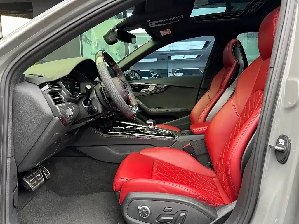 Audi S4 2024 из CN, фото 8