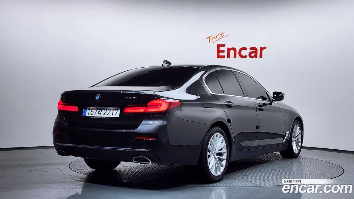 BMW 5-Series 2023 из KR, фото 6