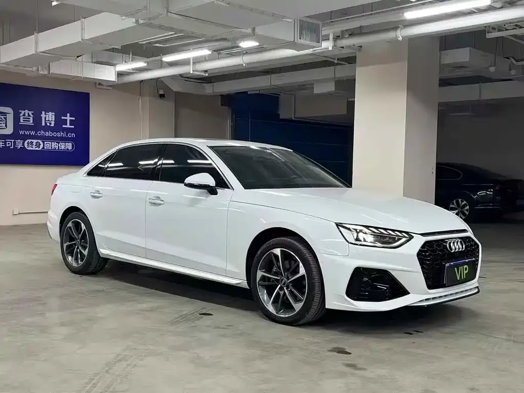 Audi A4L 2024 из CN, фото 3