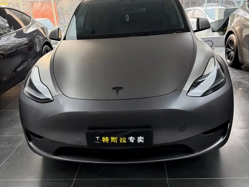 Tesla Model Y — фото 4