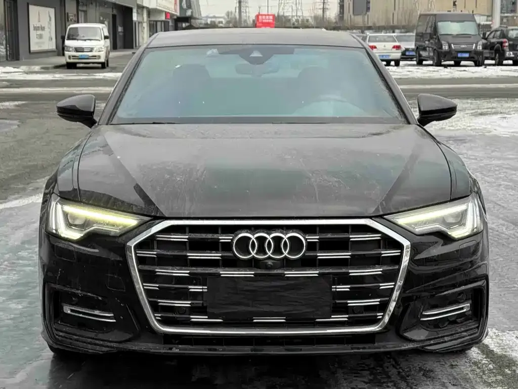 Audi A6L 2023 из CN, фото 1