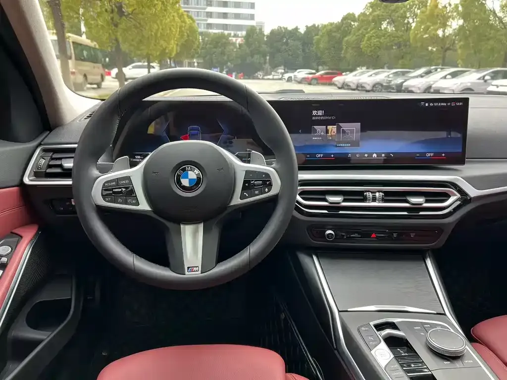 BMW 3 Series 2024 из CN, фото 3
