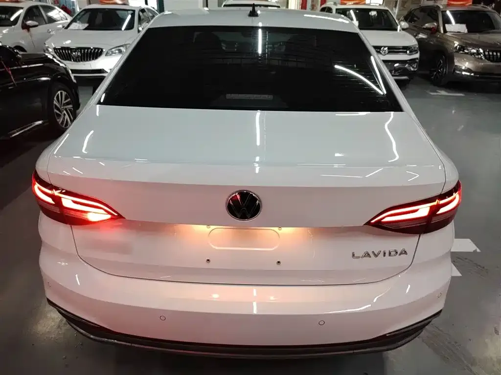 Volkswagen Lavida 2024 из CN, фото 6