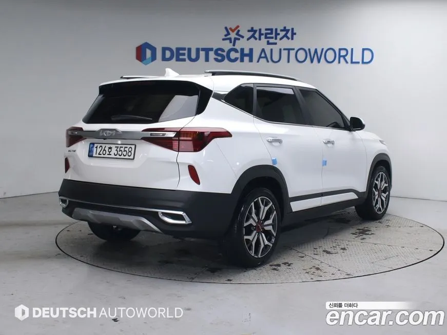 Kia Seltos 2023 из KR, фото 2