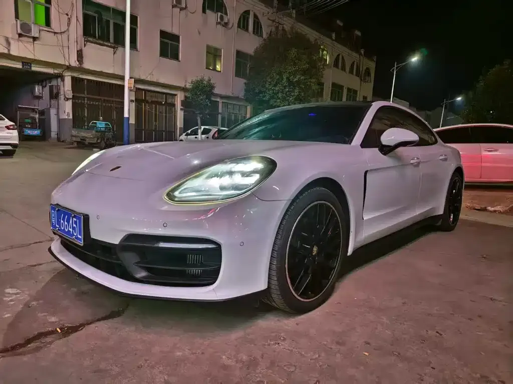 Porsche Panamera 2022 из CN, фото 1