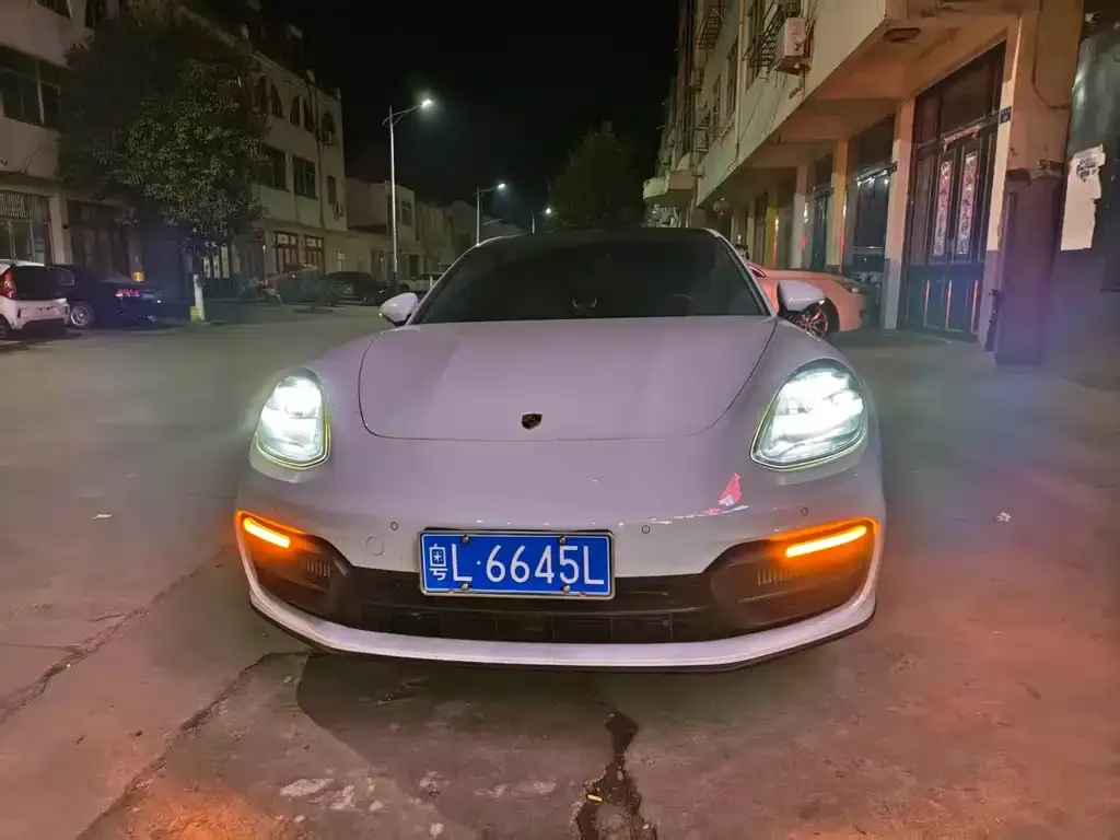 Porsche Panamera 2022 из CN, фото 3