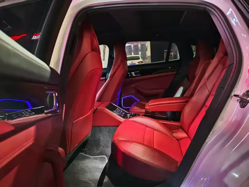 Porsche Panamera 2022 из CN, фото 2