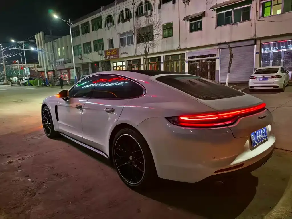 Porsche Panamera 2022 из CN, фото 4