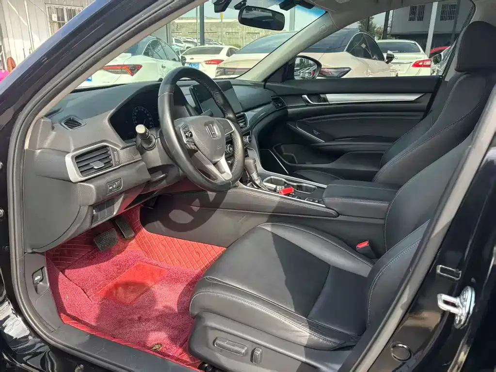 Honda Accord 2023 из CN, фото 5