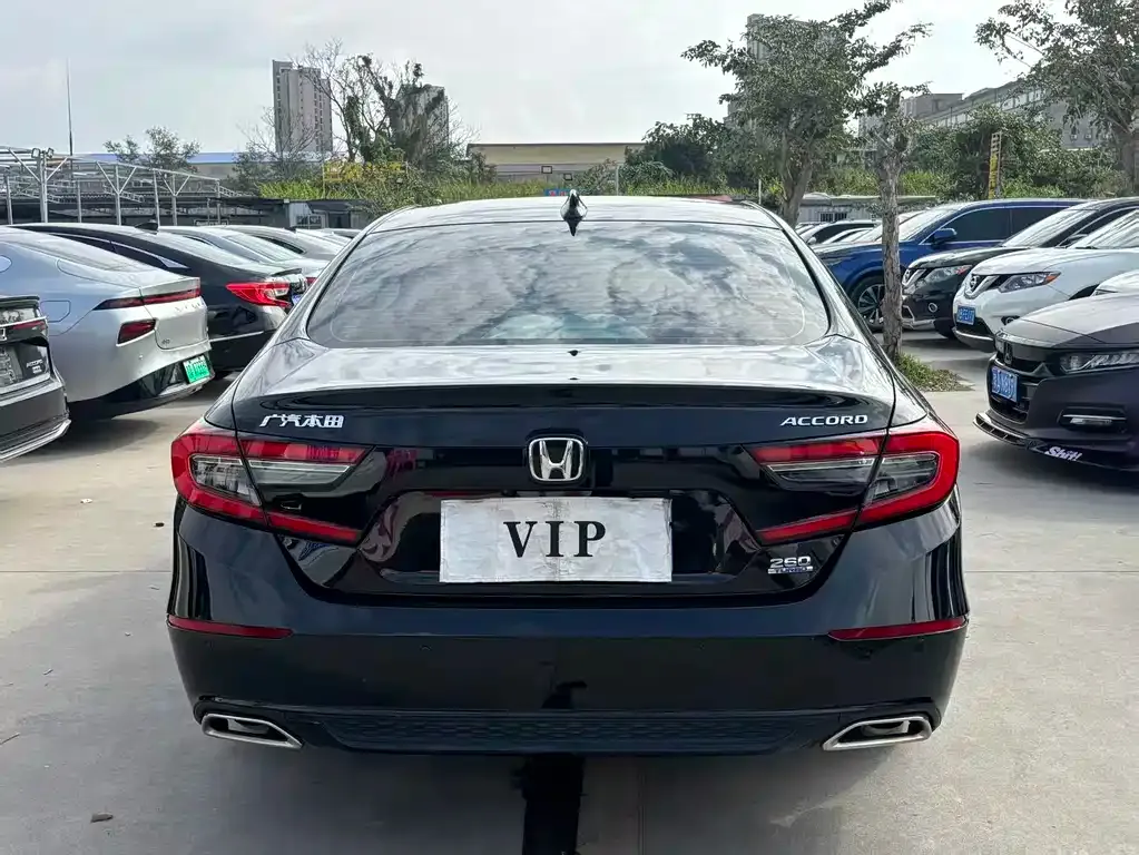 Honda Accord 2023 из CN, фото 2