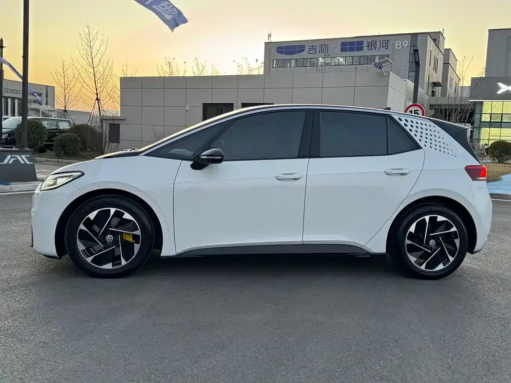Volkswagen ID.3 2024 из CN, фото 7