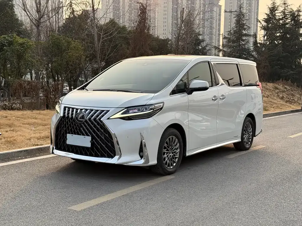 Lexus LM 2022 из CN, фото 1