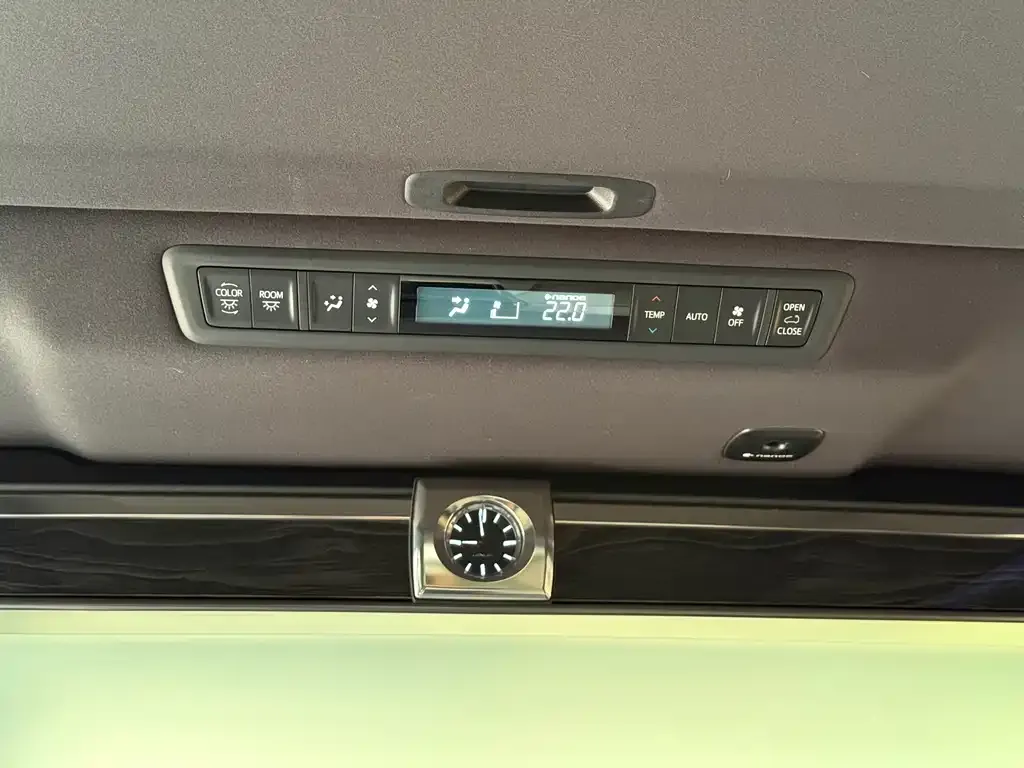 Lexus LM 2022 из CN, фото 7