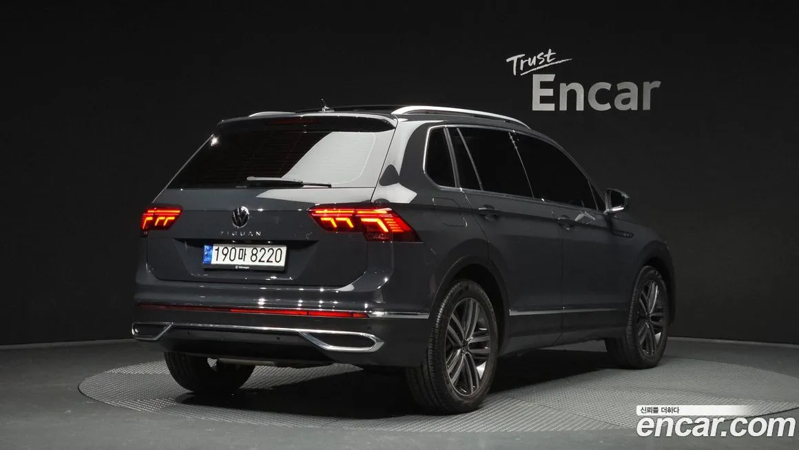 Volkswagen Tiguan — фото 3