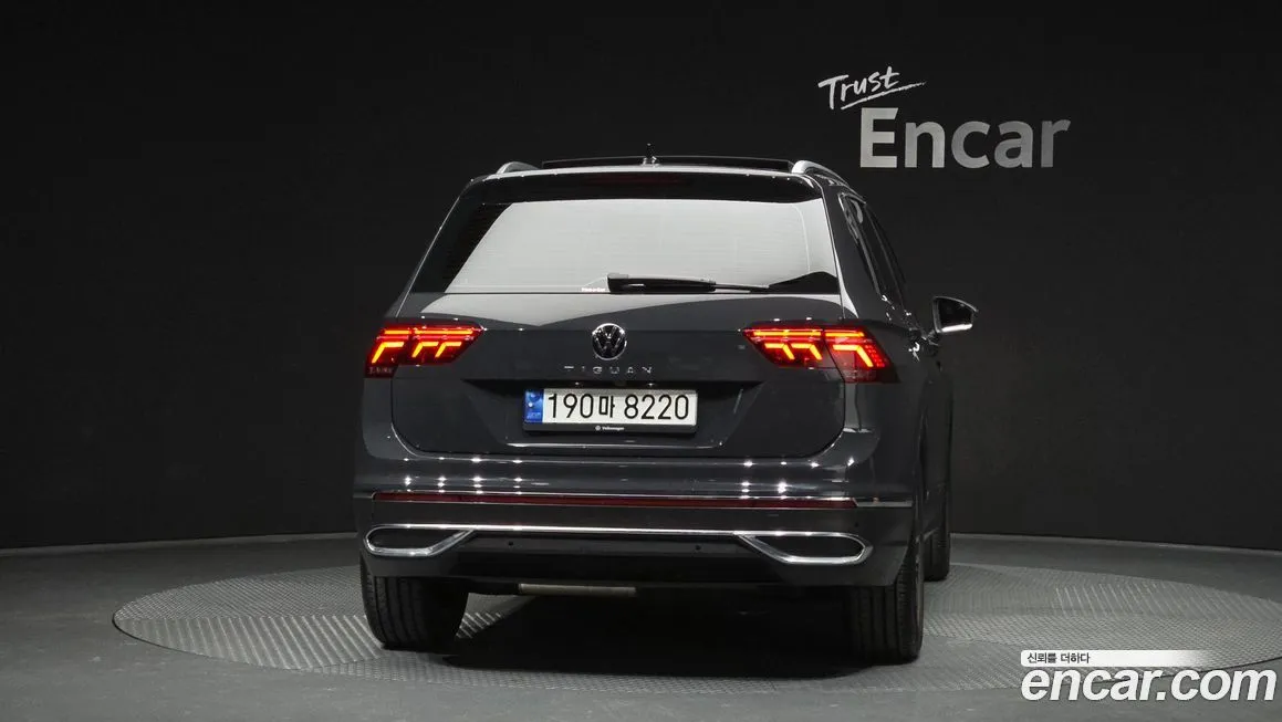 Volkswagen Tiguan — фото 2
