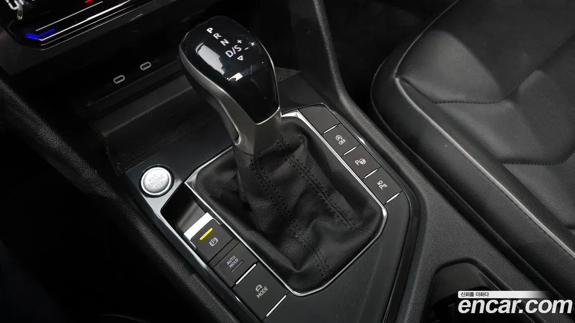 Volkswagen Tiguan — фото 7