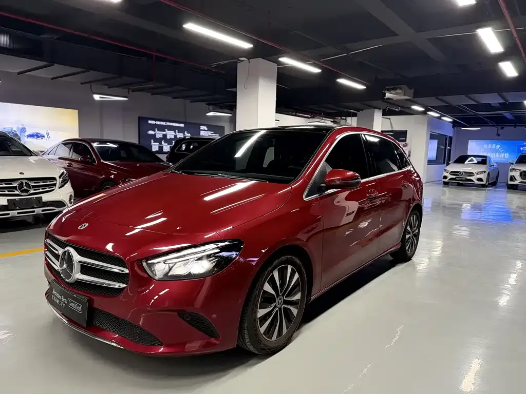 Mercedes-Benz B-Class — фото 1