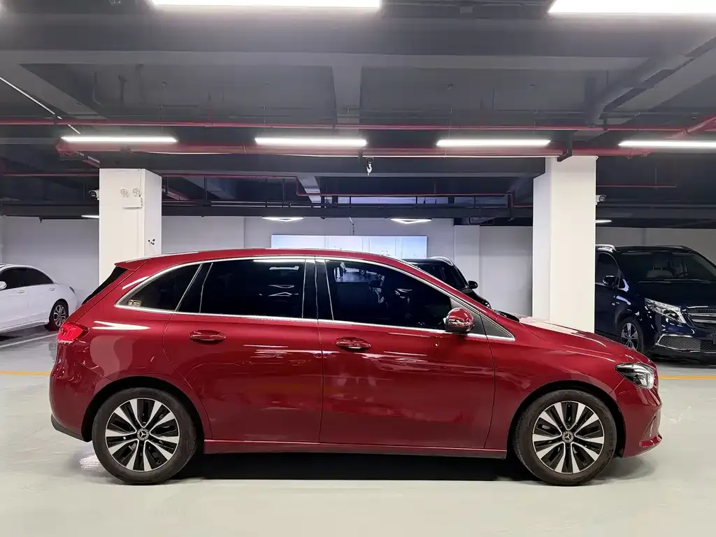 Mercedes-Benz B-Class — фото 10