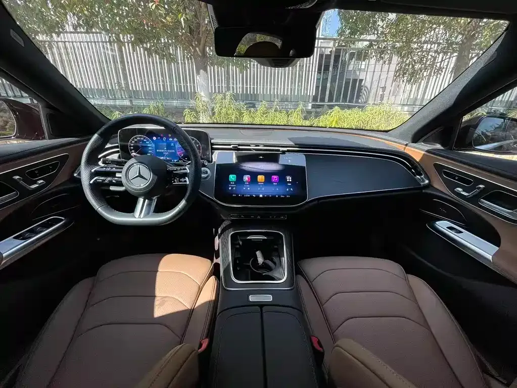 Mercedes-Benz E-Class 2024 из CN, фото 4