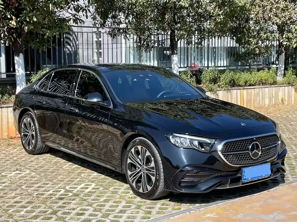 Mercedes-Benz E-Class 2024 из CN, фото 10
