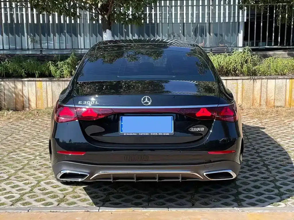 Mercedes-Benz E-Class 2024 из CN, фото 6