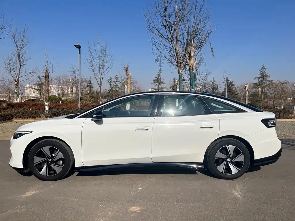 Volkswagen ID.7 VIZZION 2024 из CN, фото 7