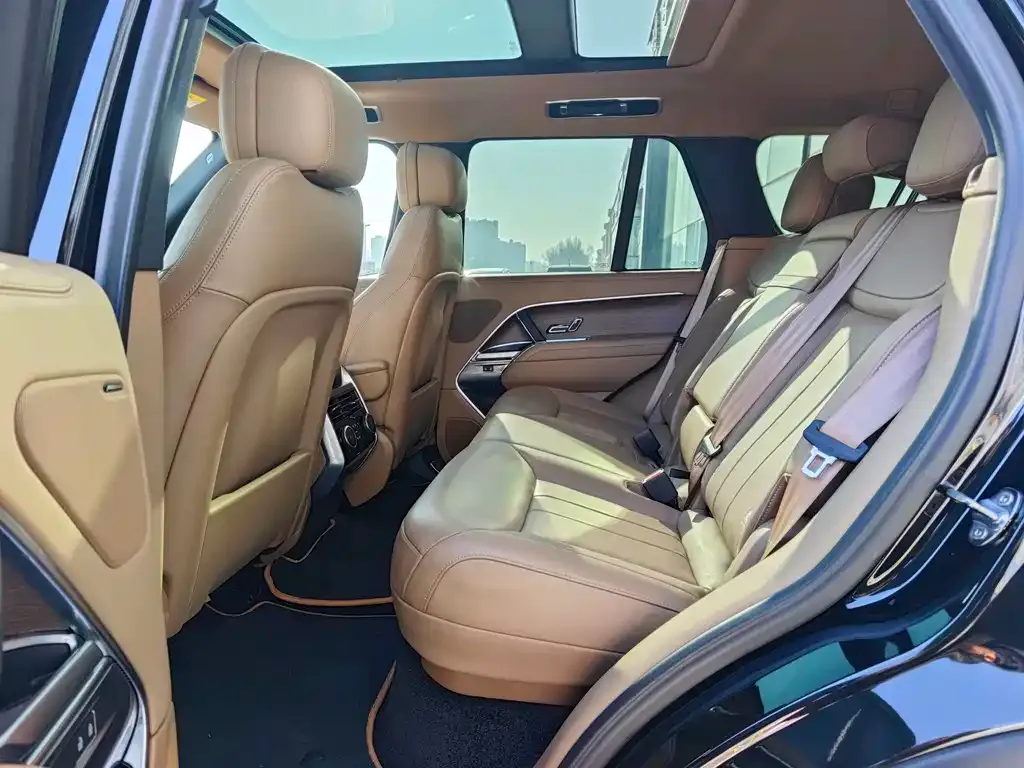 Land Rover Range Rover 2024 из CN, фото 4