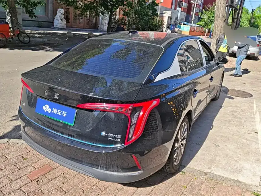 Hongqi E-QM5 2025 из CN, фото 6