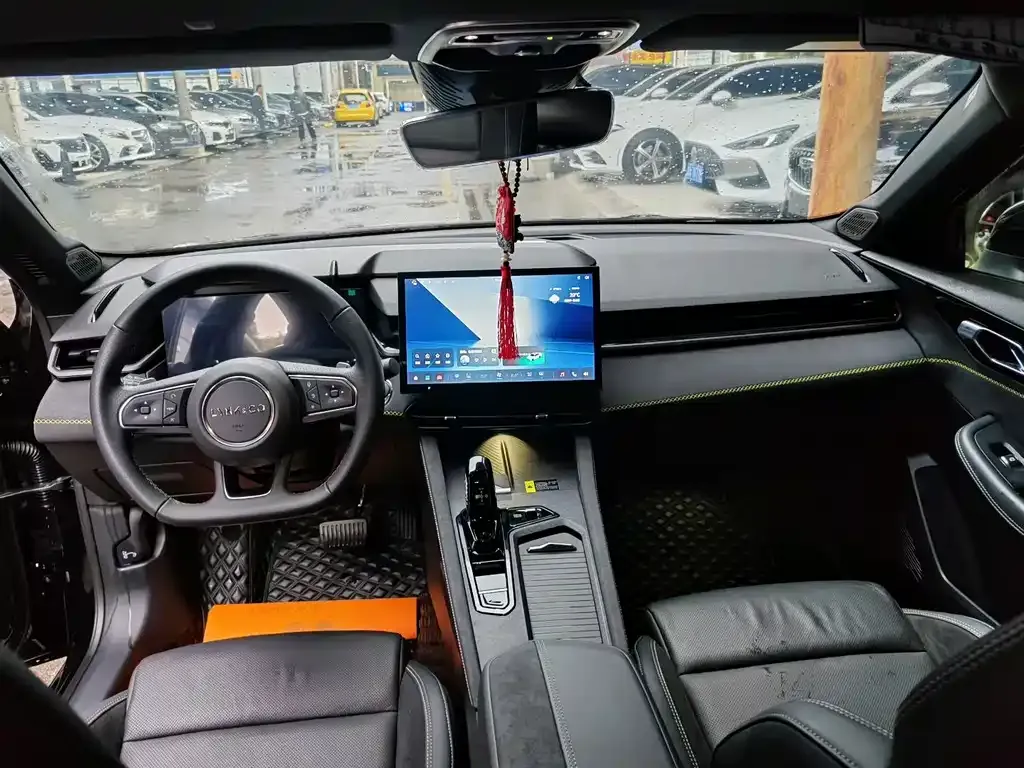 Lynk & Co 03 2023 из CN, фото 2