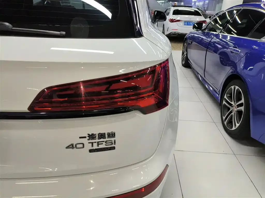 Audi Q5L 2024 из CN, фото 2