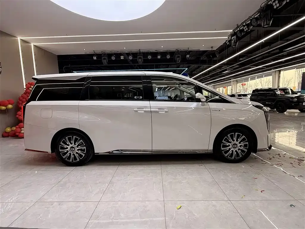 GAC Motor Trumpchi E9 — фото 7