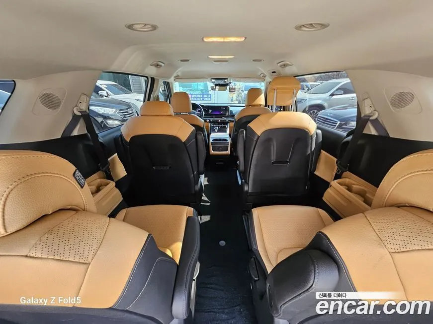 Kia Carnival — фото 3