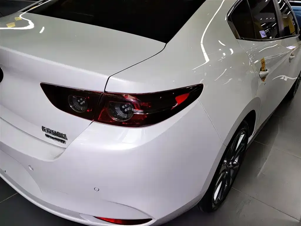 Mazda 3 Axela 2021 из CN, фото 8