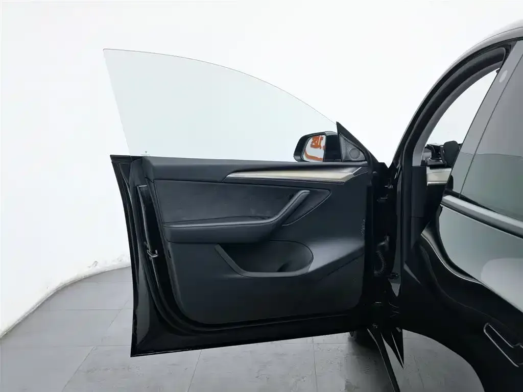 Tesla Model Y 2022 из CN, фото 4
