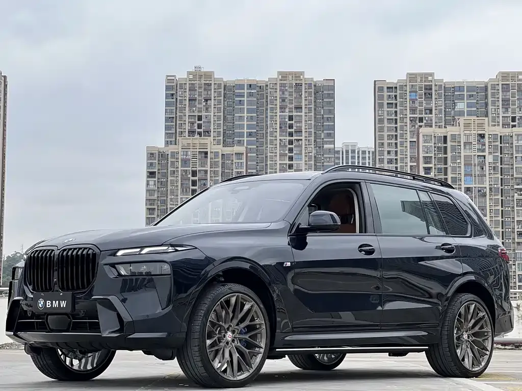 BMW X7 2023 из CN, фото 1