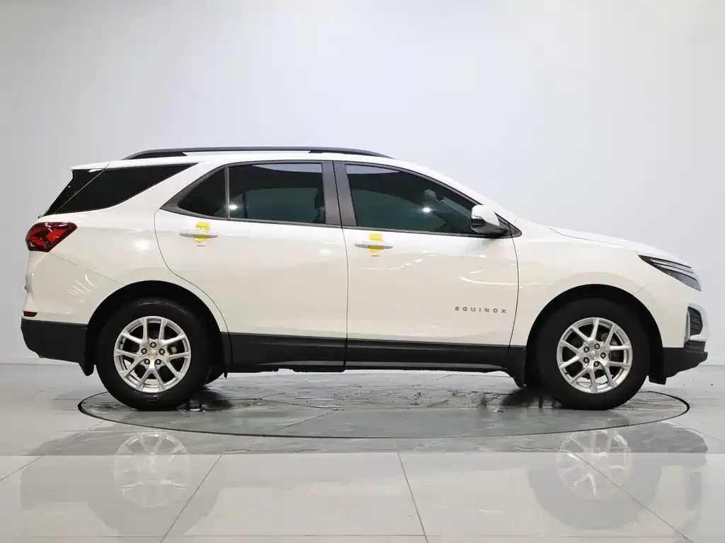 Chevrolet Equinox 2021 из CN, фото 9